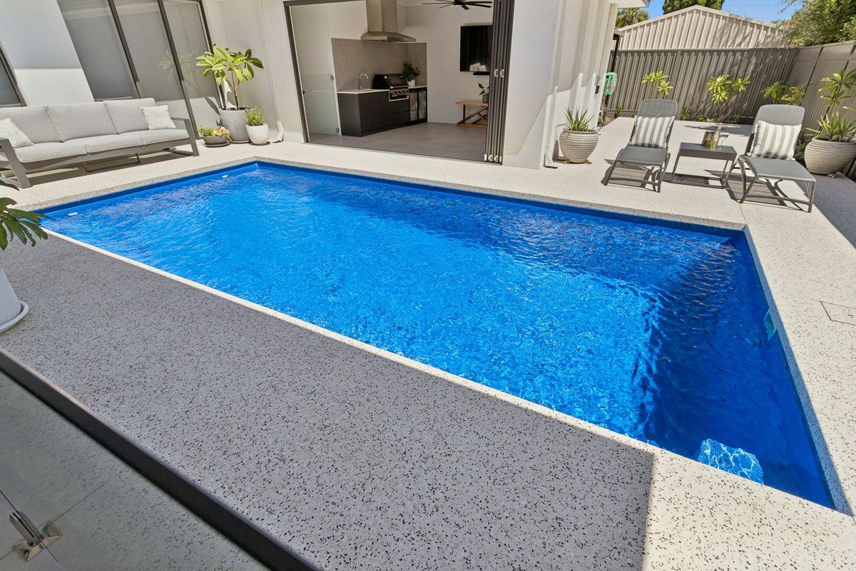 horizon-7-5m-x-3-6m-ocean-reef-blue-sparkle-belmont-6